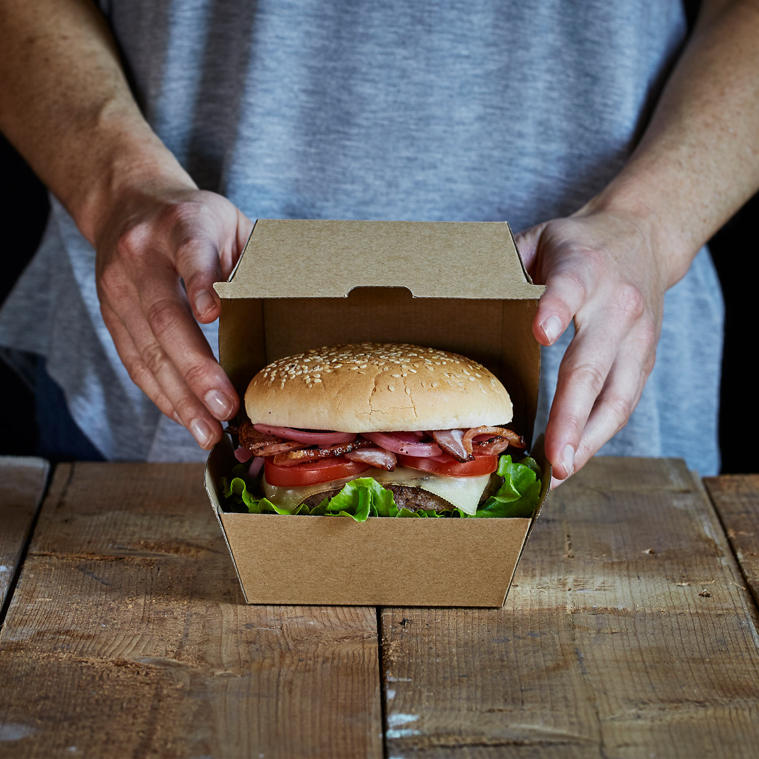 Image of a recyclable burger clam