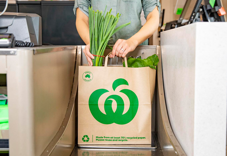 Woolworths Australian-made paper carry bag.